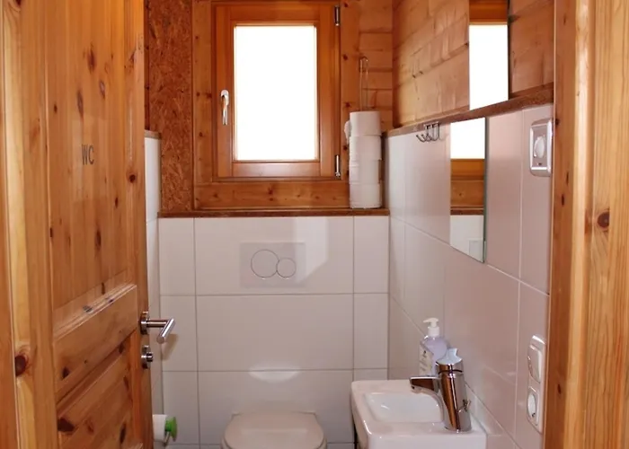 Nabedi-blockhaus Nyaraló *