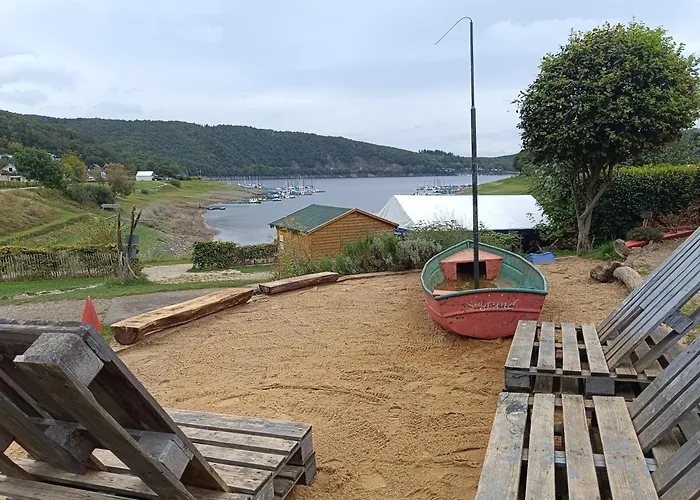 Nyaraló Nabedi-blockhaus